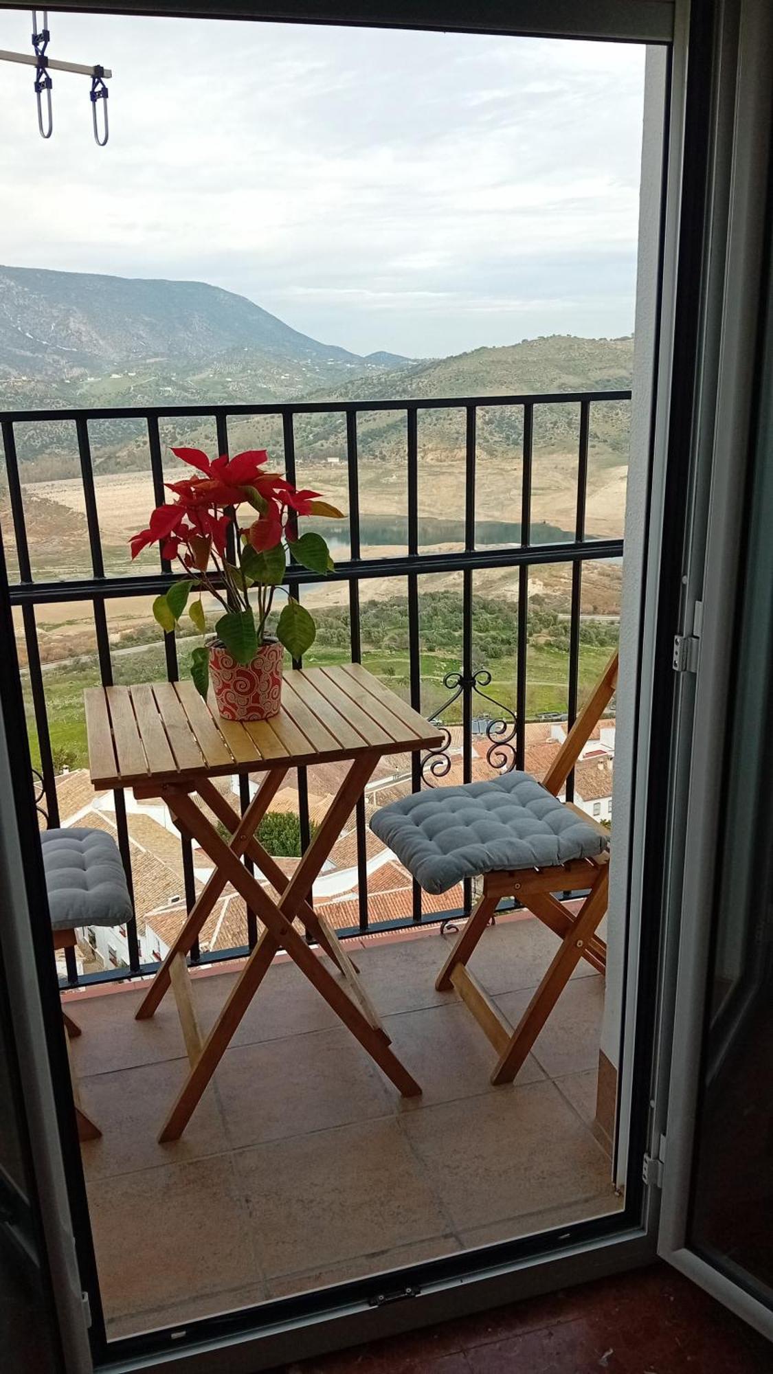 Casa Rural Plaza Zahara Buenas Vistas Саара-де-ла-Сьерра Экстерьер фото